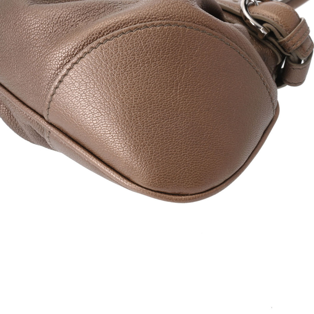 SALVATORE FERRAGAMO Marissa Gancini Bron White Leather Handbag - Picture 7 of 9